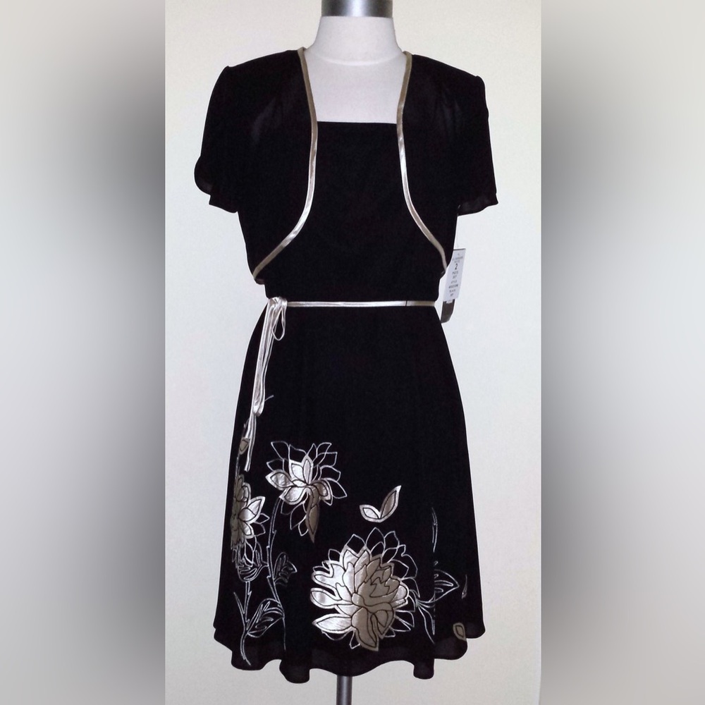S.L. Fashion Two Piece Set Black Dress Size 6P